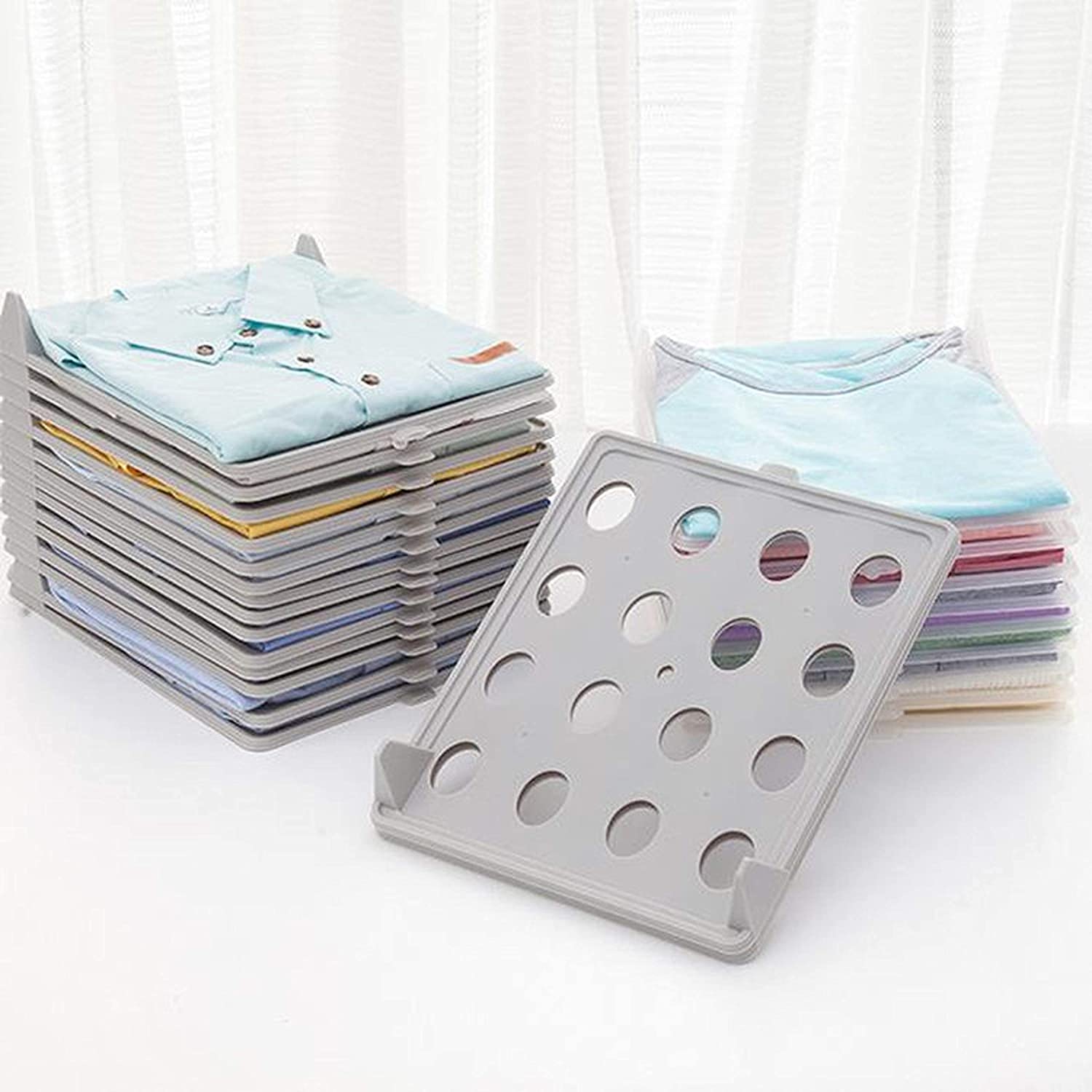 1 Pc Cloth Organiser used in all household and ironing shops in order to assemble the cloths and fabric in a well-mannered way.