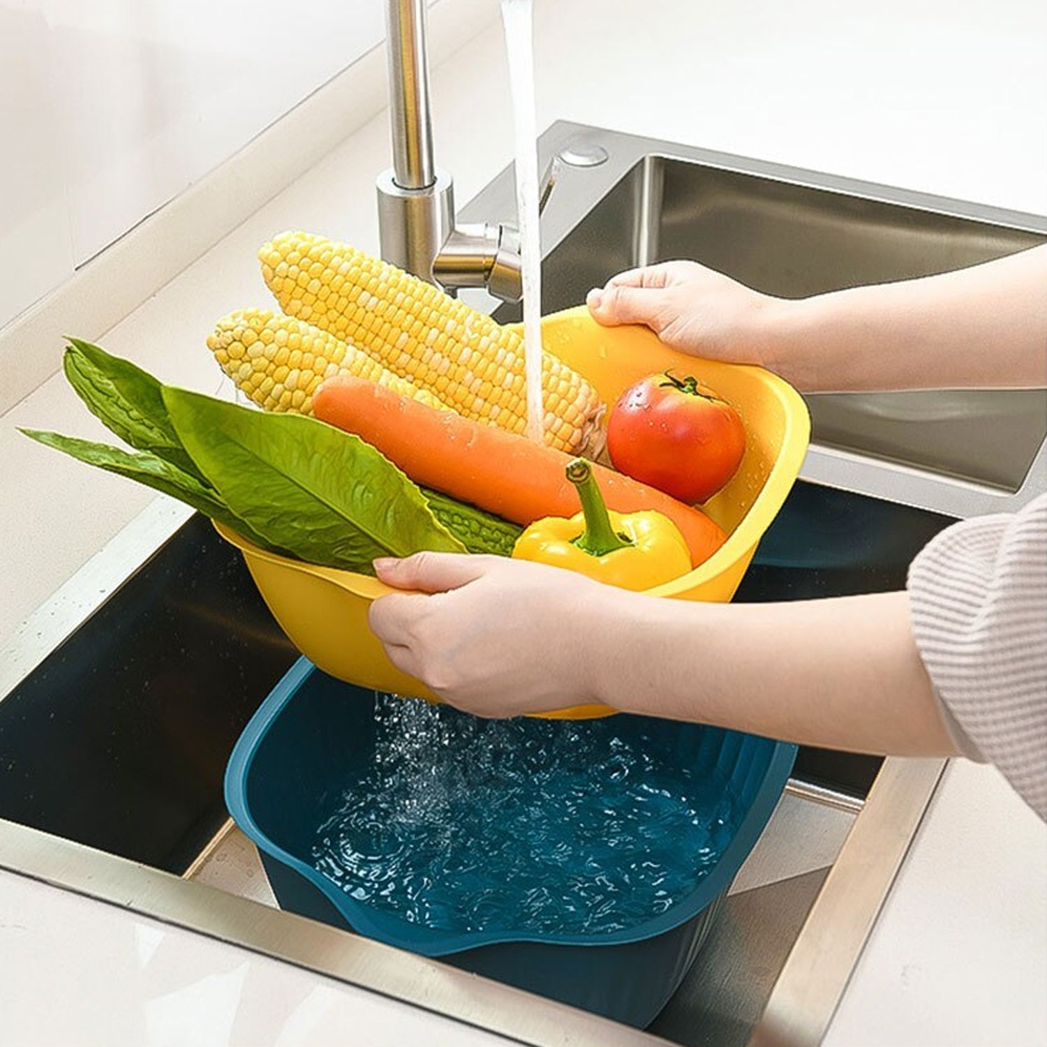 Kitchen Bowl Plastic Washing Bowl and Strainer Drainer Basket For Home & Kitchen Use