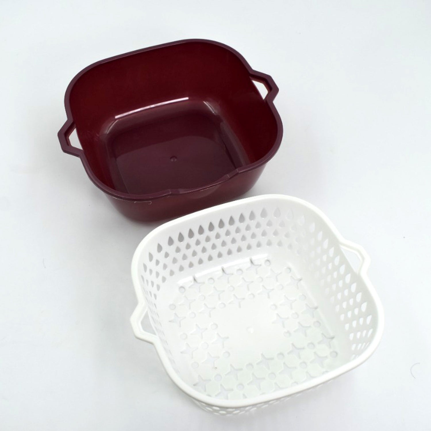 2 In 1 Basket Strainer To Rinse Various Types Of Items Like Fruits, Vegetables Etc.