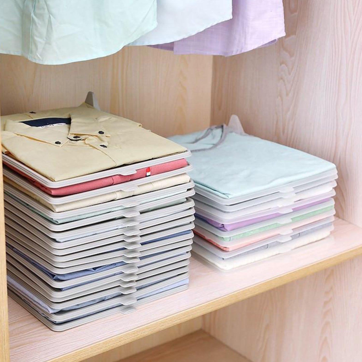 1 Pc Cloth Organiser used in all household and ironing shops in order to assemble the cloths and fabric in a well-mannered way.