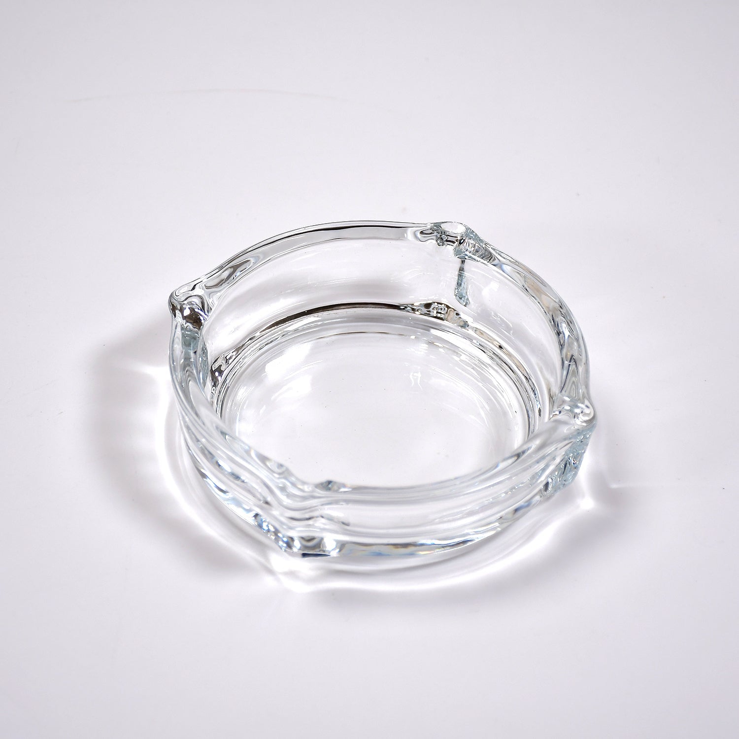 Glass Brunswick Crystal Quality Cigar Cigarette Ashtray Round Tabletop for Home Office Indoor Outdoor Home Decor