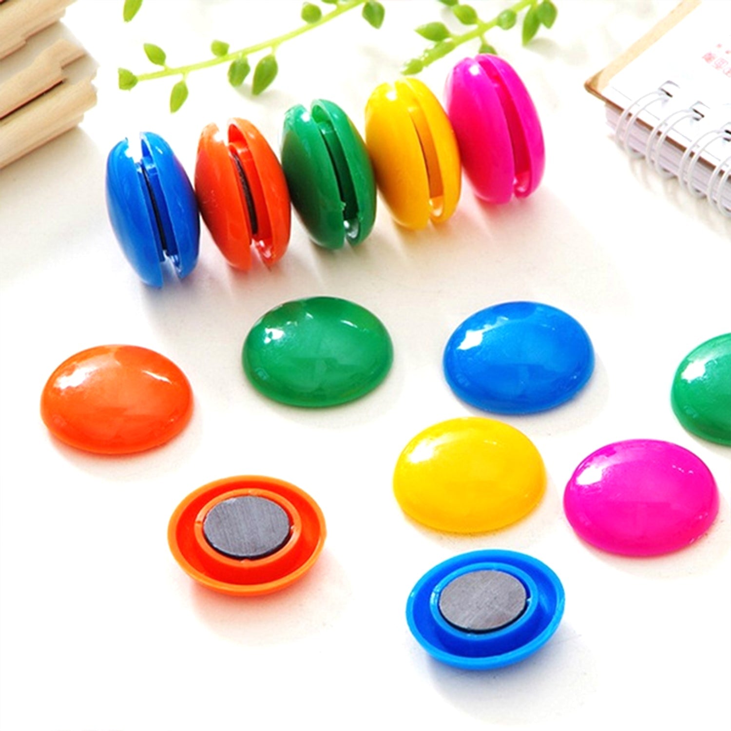 Colorful Board Magnets Circular Plastic Buttons