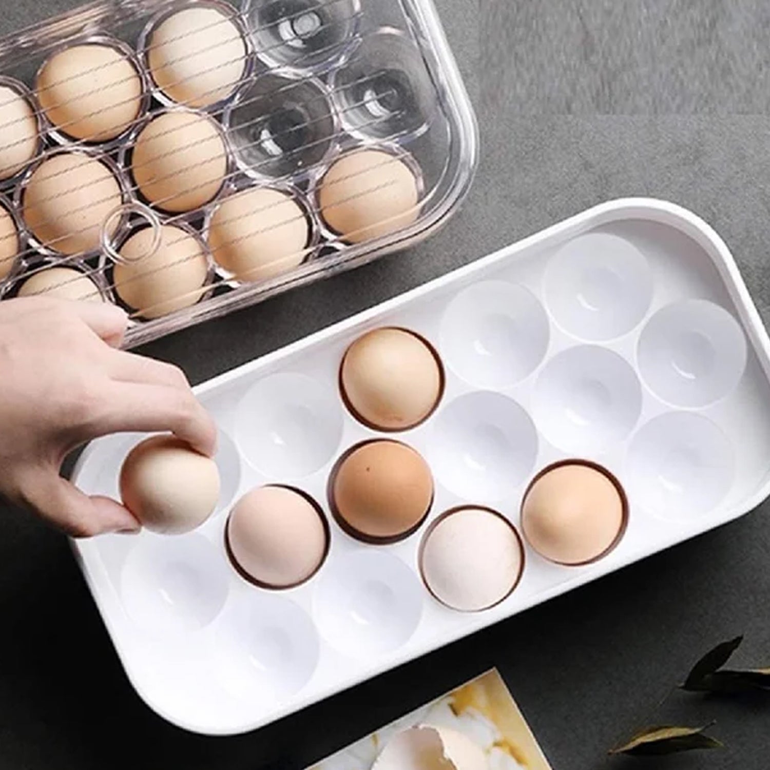 12 Cavity Egg Storage Box For Holding And Placing Eggs Easily And Firmly.