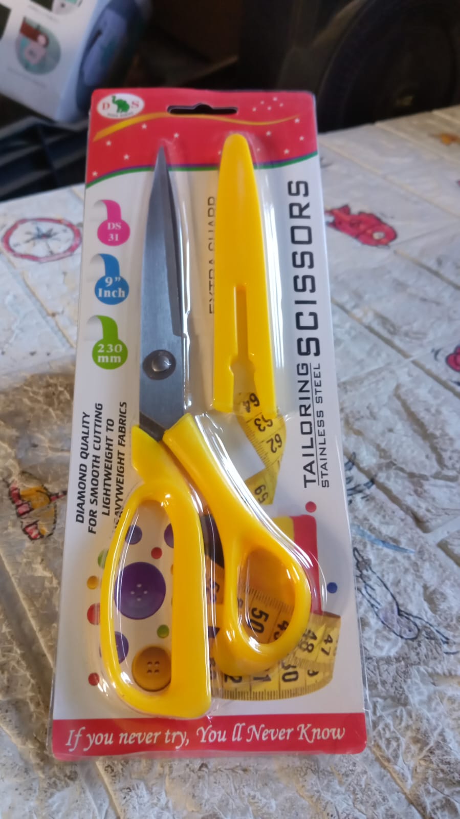 Scissors for craft work paper cutter Scissor stainless steel All Purpose Ergonomic Comfort Grip Office Scissors Craft Shears Sharp Scissors (9 Inch)