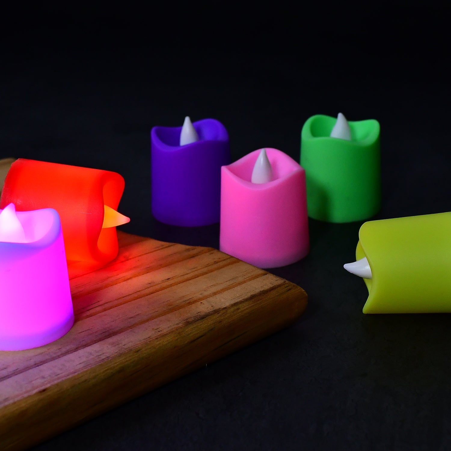 1PC FESTIVAL DECORATIVE - LED TEALIGHT CANDLES | BATTERY OPERATED CANDLE IDEAL FOR PARTY.