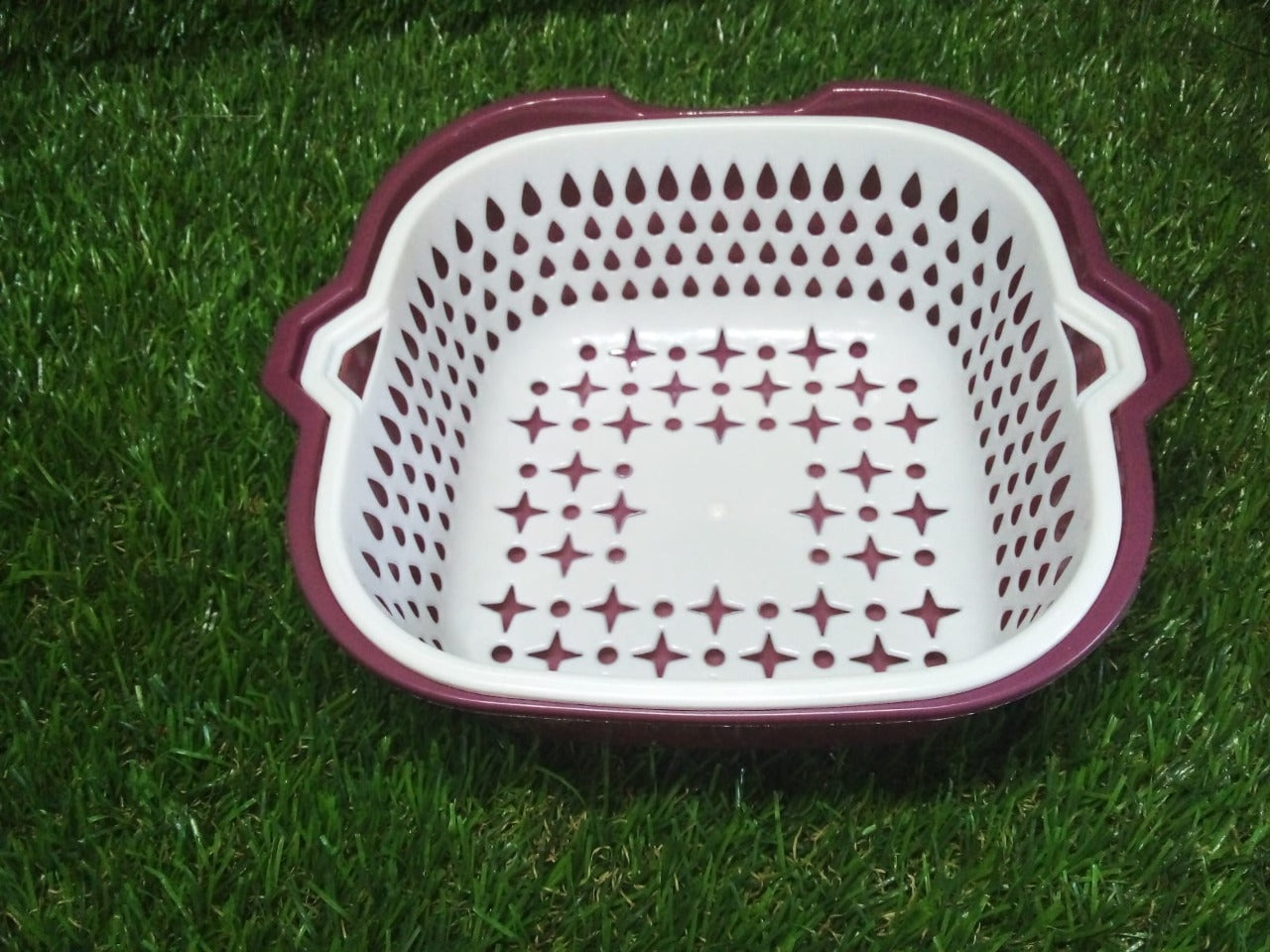 2 In 1 Basket Strainer To Rinse Various Types Of Items Like Fruits, Vegetables Etc.